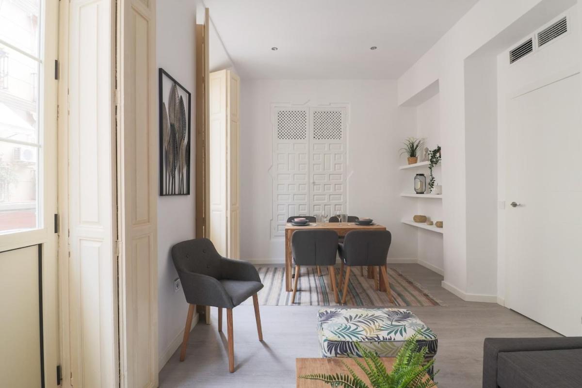 C93 - Trendy Two Bedrooms In Ollerias Malaga Zewnętrze zdjęcie