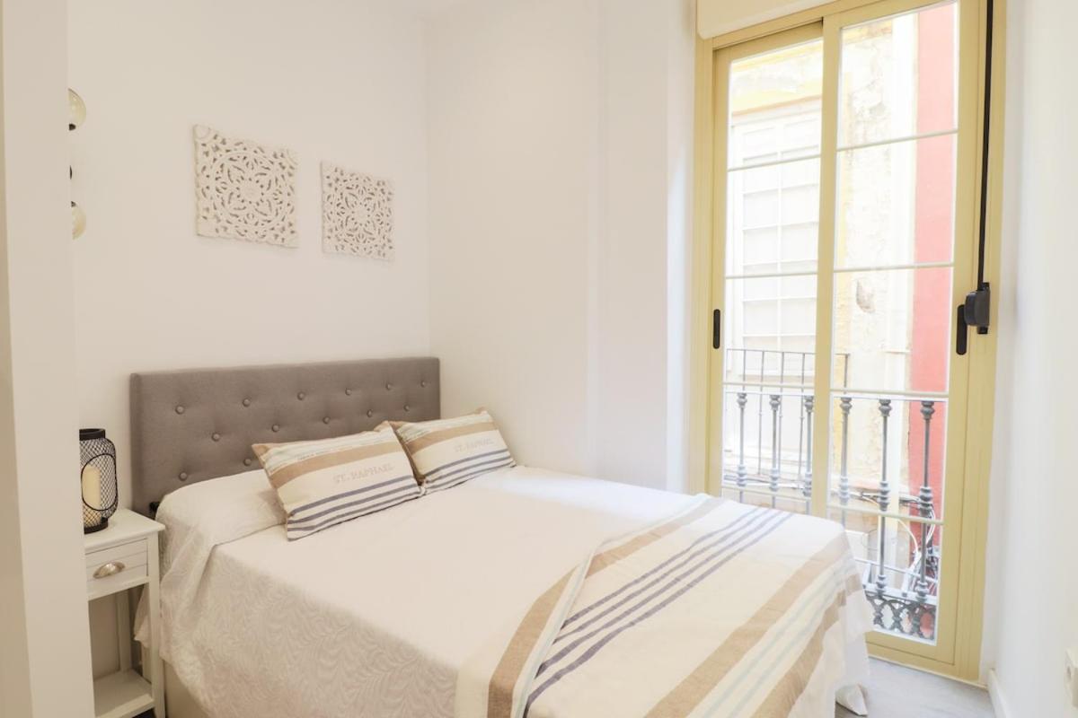 C93 - Trendy Two Bedrooms In Ollerias Malaga Zewnętrze zdjęcie